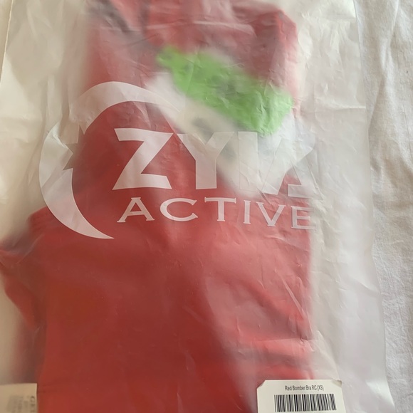 Zyia Red Bomber Bra, size XS - Picture 7 of 7
